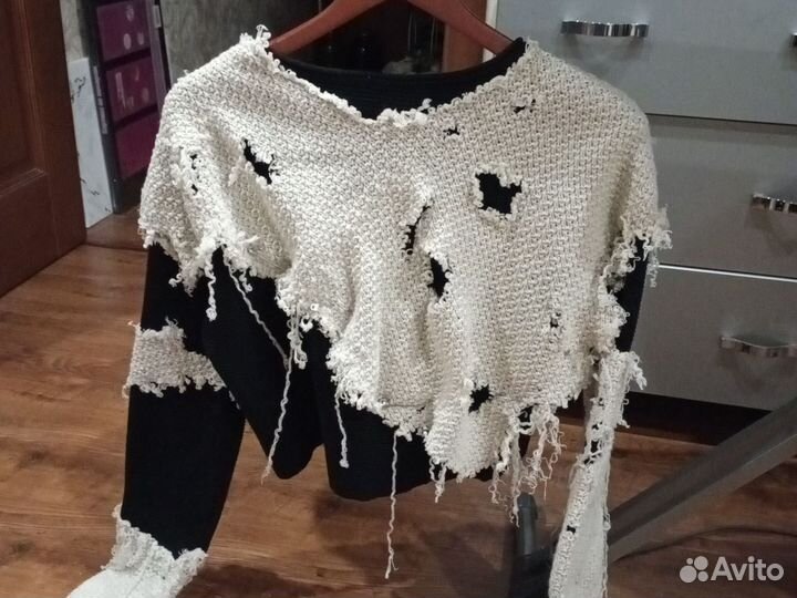 Свитер короткий 44-46