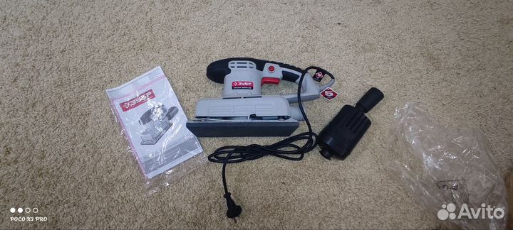 Плоскошлифовальная электрическая машинка