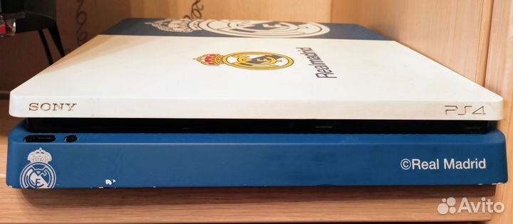 Приставка ps4 pro лимитированная Real Madrid