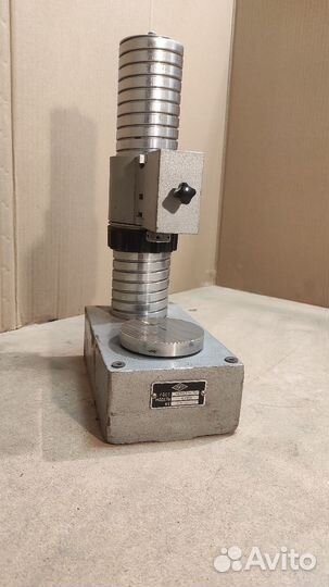 Стойка для измерительных головок модель 07101