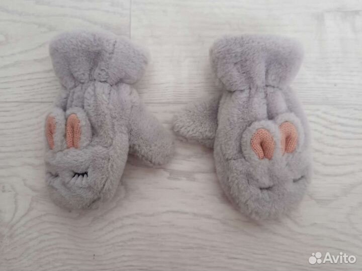 Шапки H&M, варежки Crockid, снуды Bodo