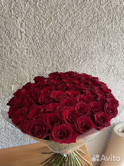 Доставка цветов и букеты. Розы свежие 60см