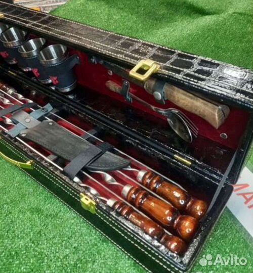 Шампура подарочные в кейсе