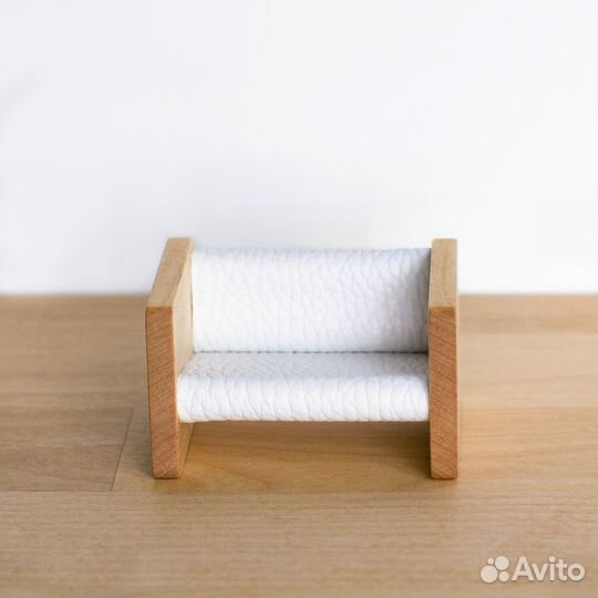 Игрушечная мебель для кукольного домика