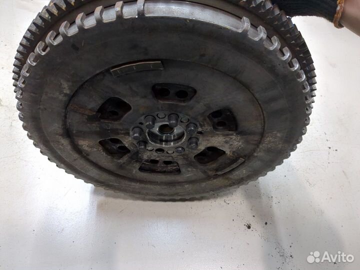 Маховик Nissan Pathfinder, 2011