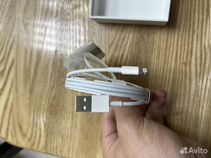 Original кабель Apple Lightning/USB (1 м