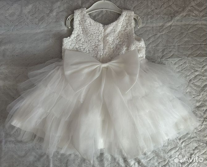 Платье пышное белое для девочки 80-86 размер