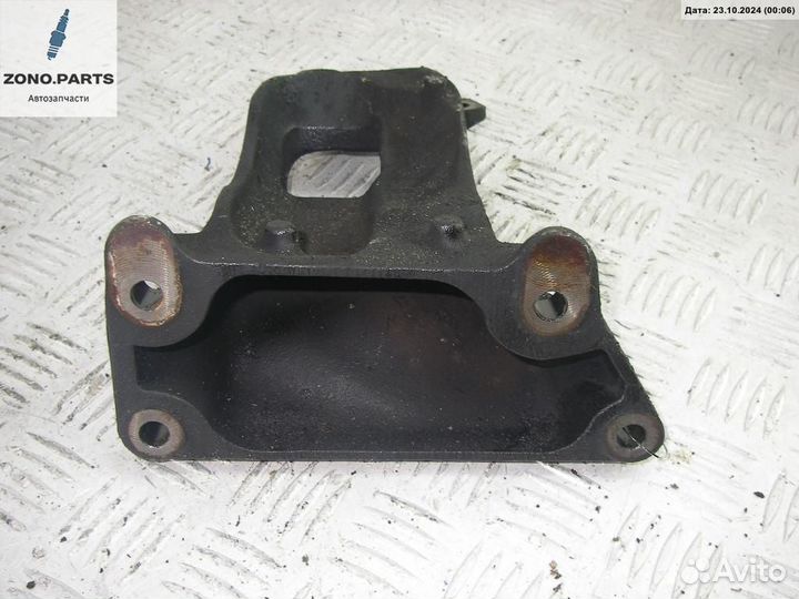Кронштейн двигателя опорный 22116769260 на BMW 7 E65/E66 (2001-2008)