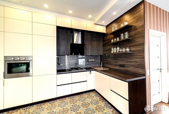 Кухня на заказ. Доставка и сборка