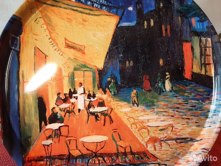 Подносы сервировочные Ночная терраса и Топаз 33 см