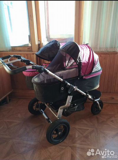 Коляска для двойни