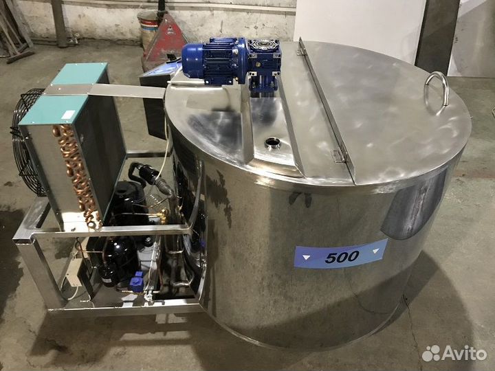 Охладитель молока Танк вертикальный уом 300 л