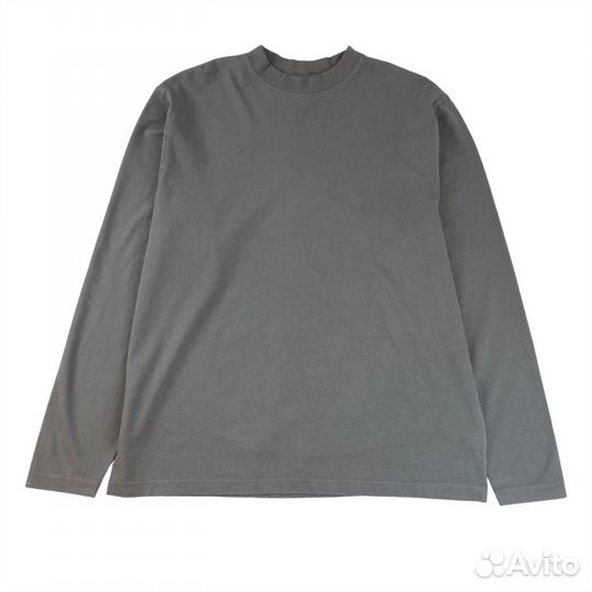 Два лонгслива Yeezy Gap