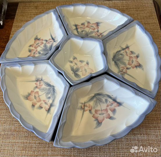 Менажница фарфоровая (Япония)