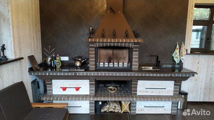 Печи барбекю из кирпича / Барбекю комплексы