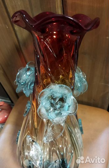 Ваза цветного стекла красная, Красный май 42 см