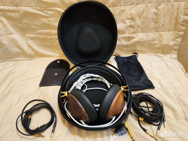 Наушники Meze 99 classic с балансным кабелем