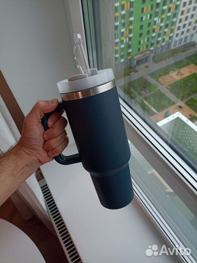 Термокружка с трубочкой 1200 мл