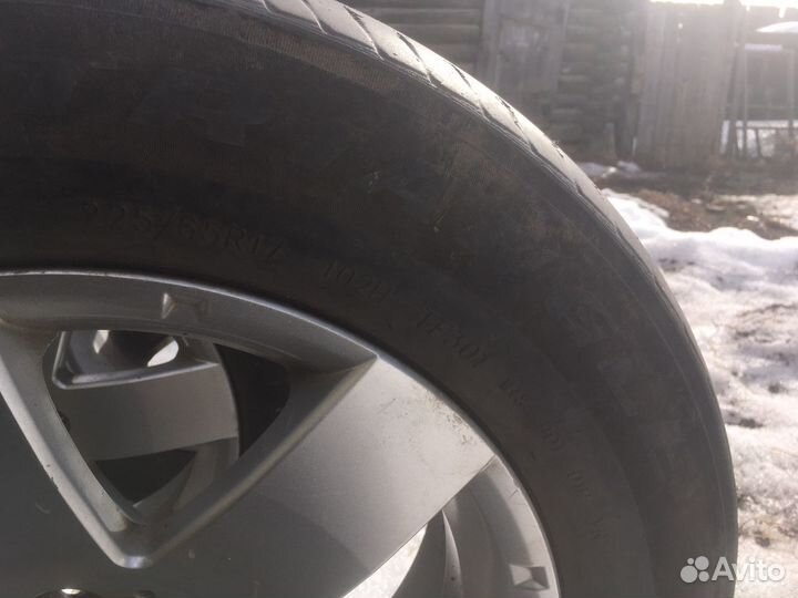 Triangle TE301 225/65 R17 102H