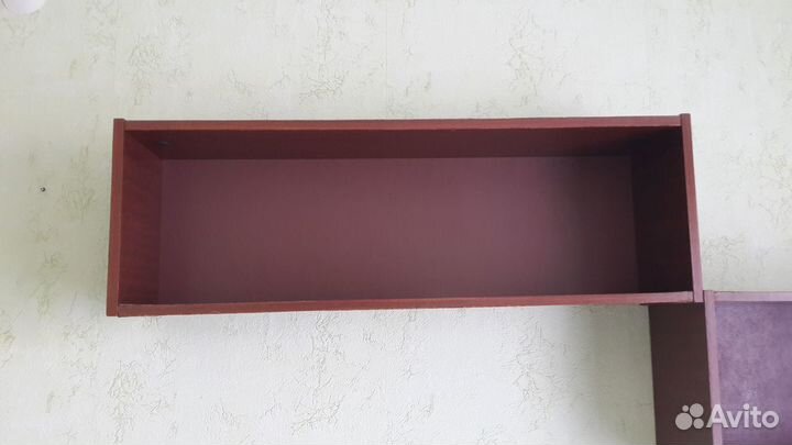 Книжные полочки