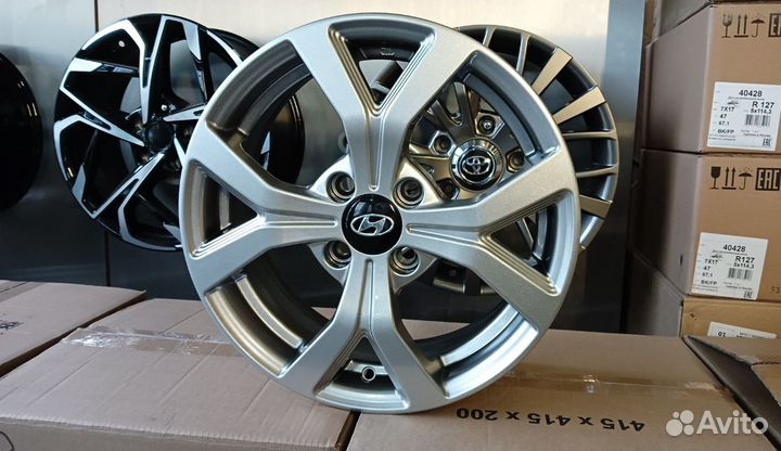 Новые литые диски R15 Solaris / Rio