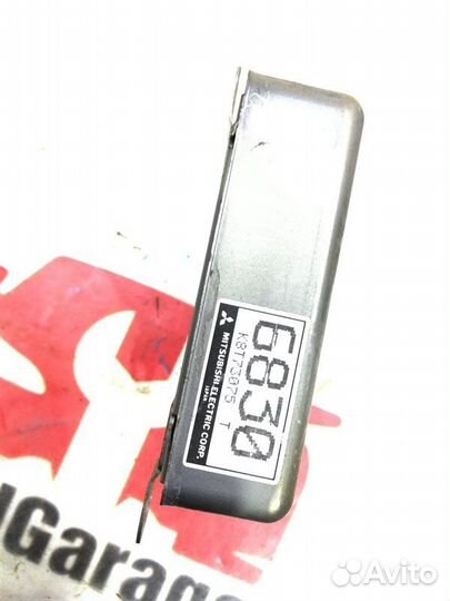 Блок управления двигателем Mitsubishi Pajero V46