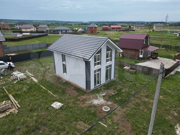 Дом 105 м² на участке 5 сот.