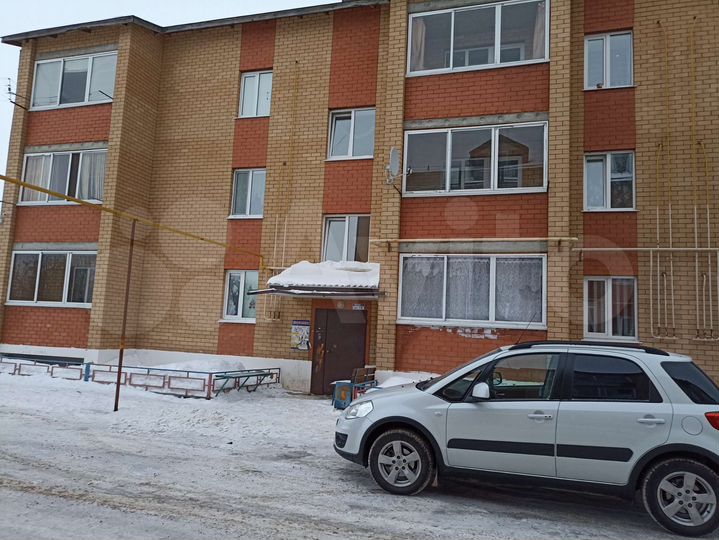 2-к. квартира, 50 м², 1/3 эт.