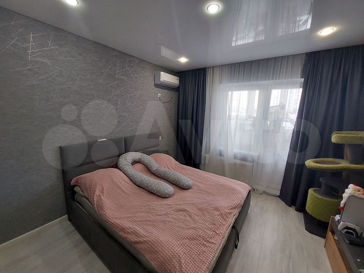 2-к. квартира, 70 м², 10/17 эт.