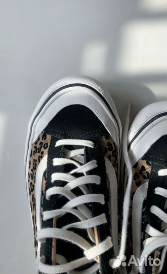 Vans style 36