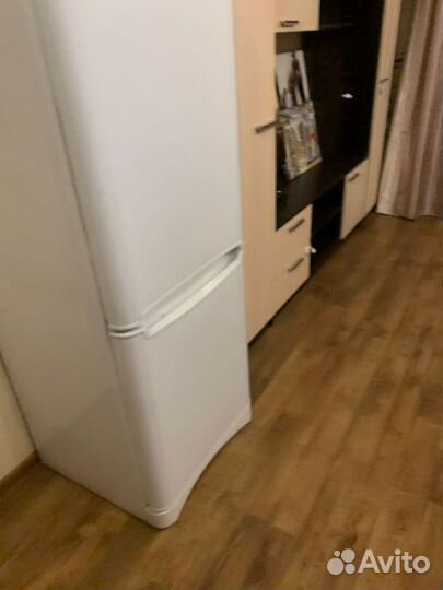 Холодильник на запчасти