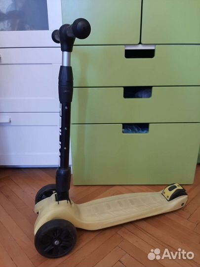 Самокат детский трехколесный Triumf active