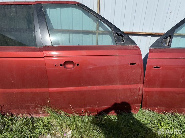 Продам двери на Рендж ровер спорт 1 поколение