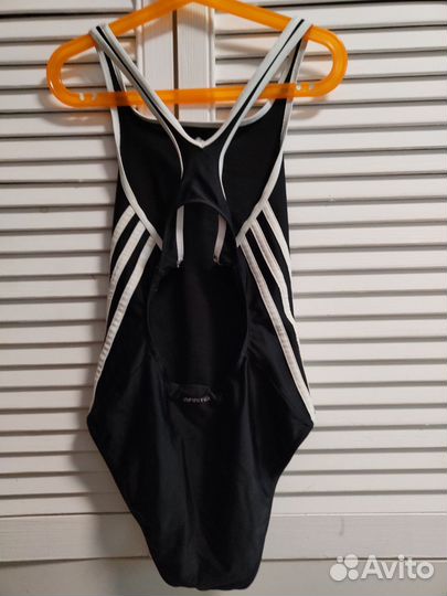 Купальник спортивный для плавания adidas 140-146