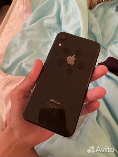 iPhone Xr, 64 ГБ