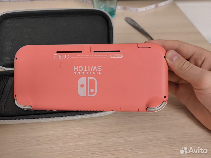 Nintendo switch lite