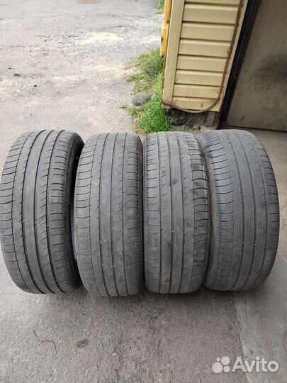 Michelin Pilot Sport 4 225/60 R18