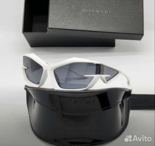 Солнцезащитные очки