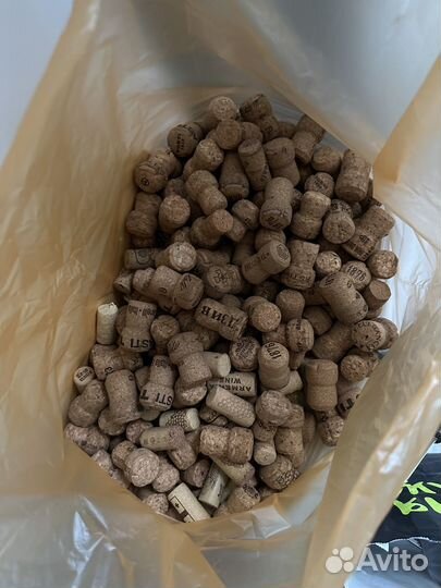 Пробки от шампанского