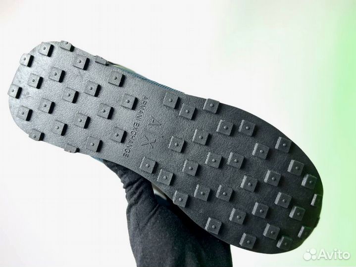 Кроссовки Armani модные