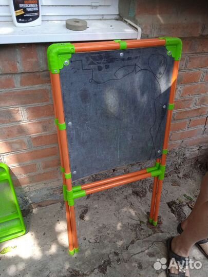 Пупсики Famosa и Мольберт детский