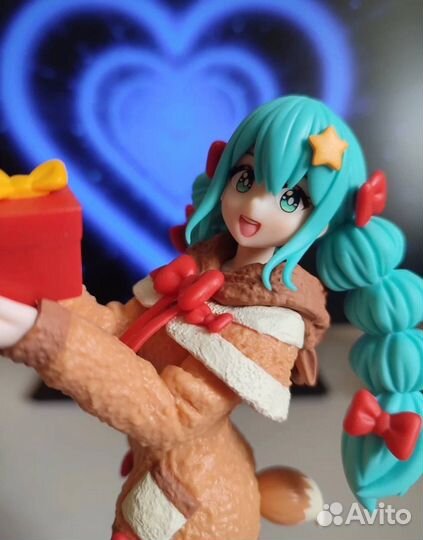 Оригинал фигурка хатсуне мику аниме