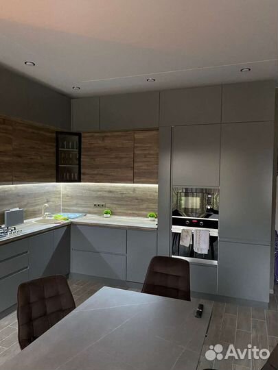 Кухни на заказ, кухонный гарнитур