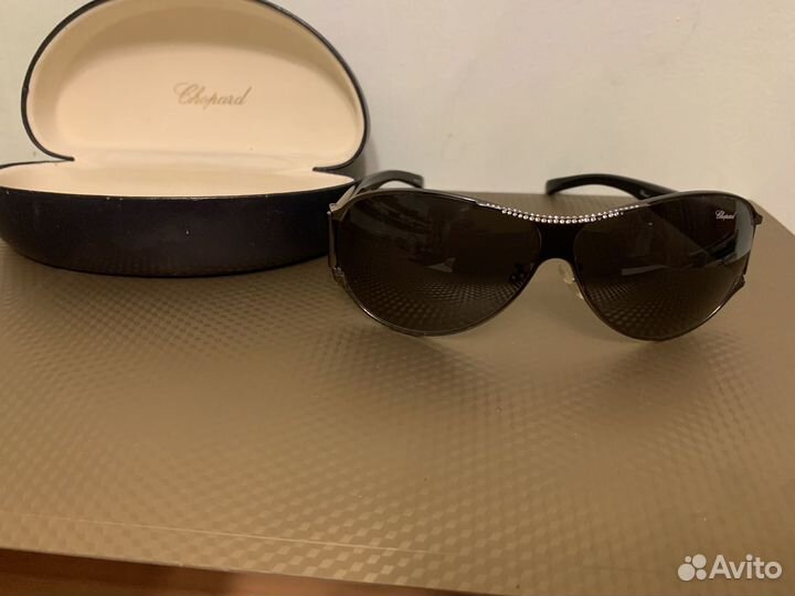 Солнцезащитные очки chopard