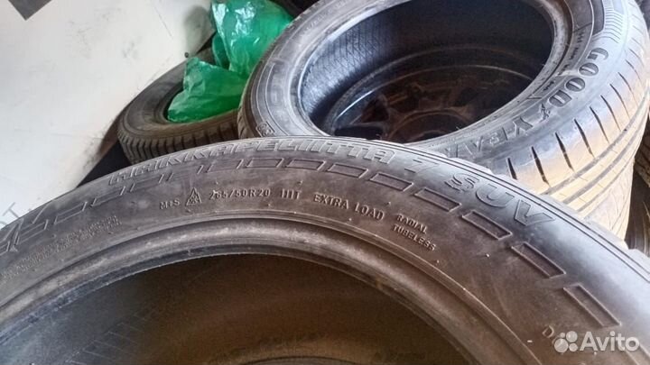 Nokian Tyres Hakkapeliitta 7 SUV 265/50 R20 111T