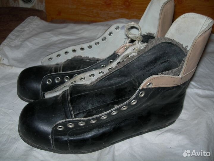 Ботинки для коньков