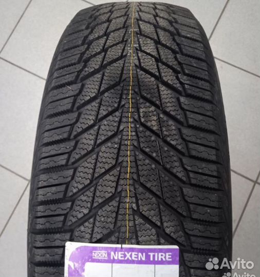 Nexen Winguard Ice 3 215/45 R17