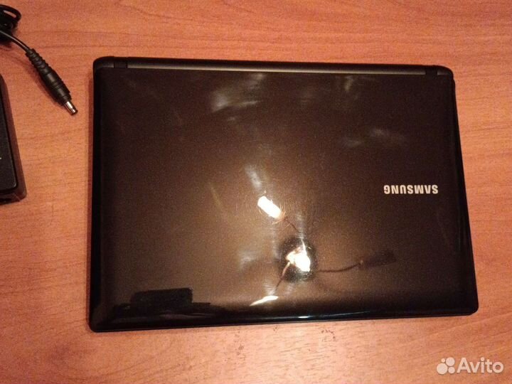 Нетбук Samsung NP-N150