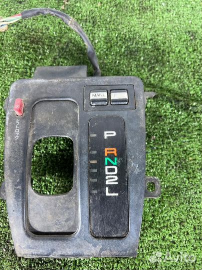 Накладка консоли кпп Toyota Celica 180 3SGE 1990