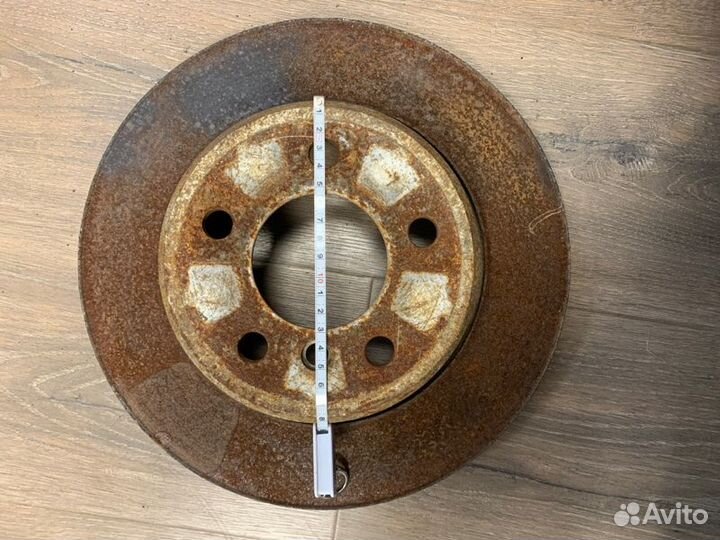 Тормозной диск задний Bmw X5 E53 3.0D M57 2003